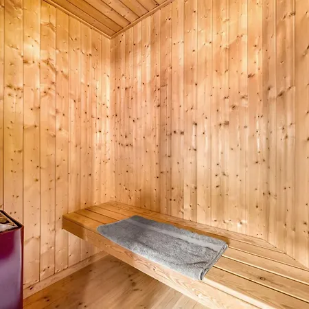 Anisette - 1km From The Sea By Interhome *