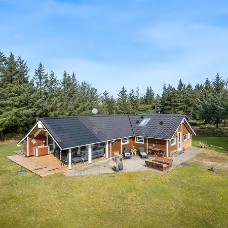 Anisette - 1km From The Sea By Interhome *