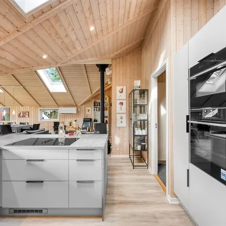 Anisette - 1km From The Sea By Interhome Vejers Strand