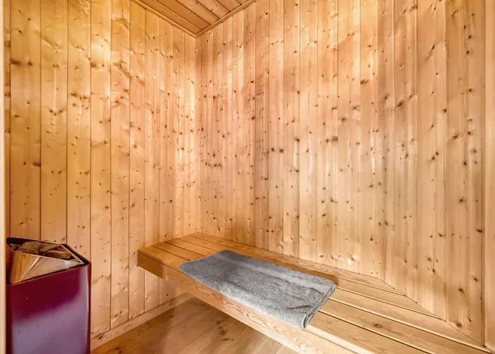 Anisette - 1km From The Sea By Interhome *