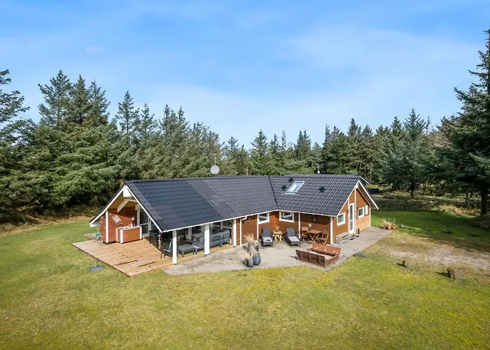 Anisette - 1km From The Sea By Interhome *